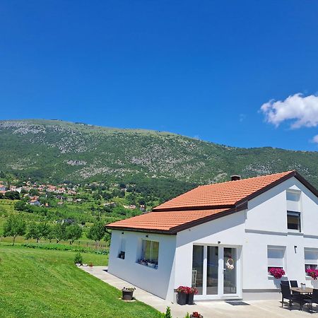 Vikendica Bruse Villa Jaklici Dış mekan fotoğraf