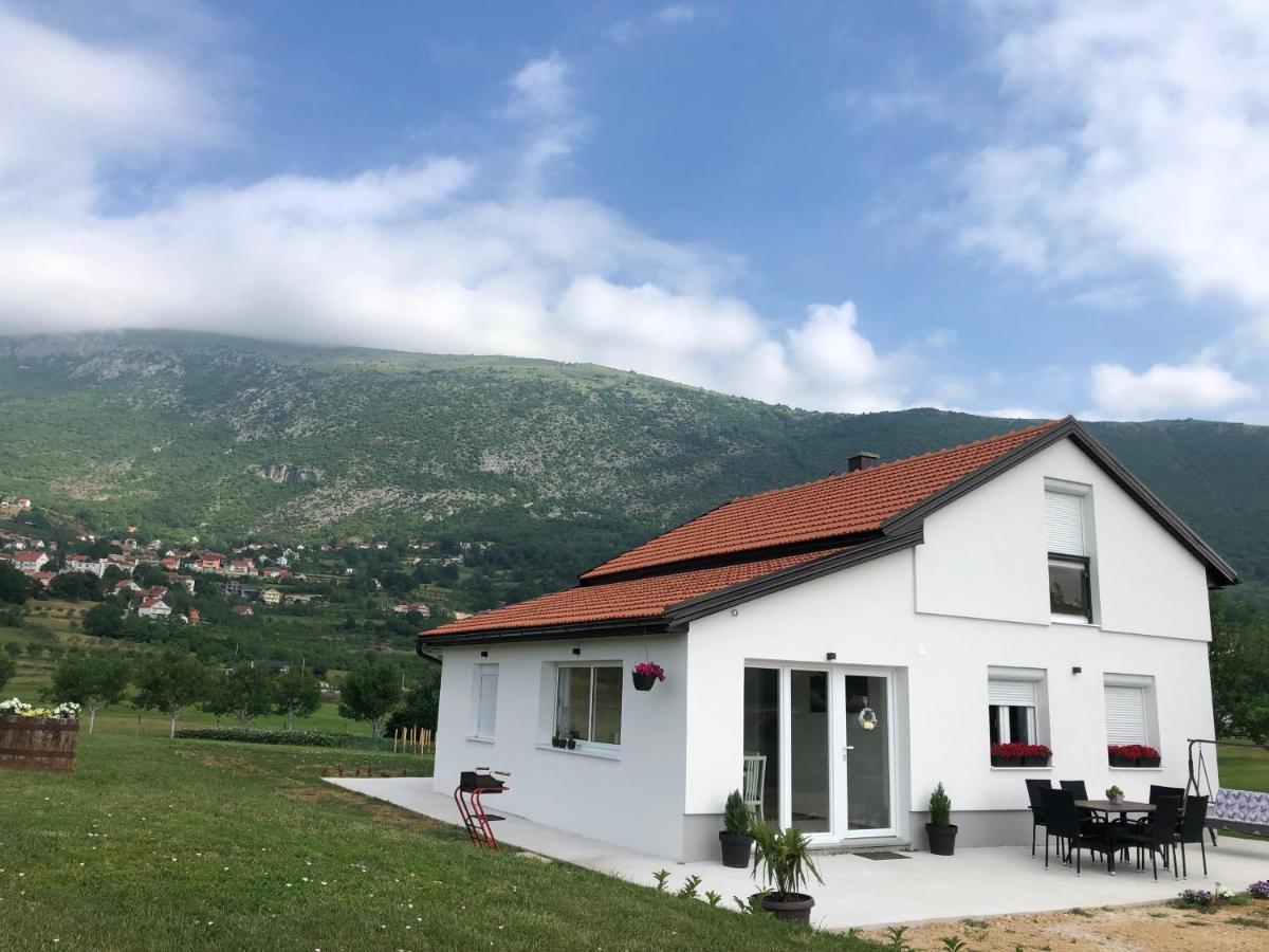Vikendica Bruse Villa Jaklici Dış mekan fotoğraf