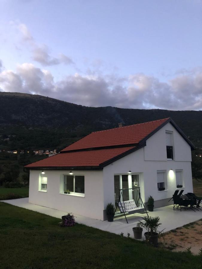 Vikendica Bruse Villa Jaklici Dış mekan fotoğraf